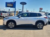 Used 2023 Nissan Rogue SV image 3
