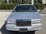 Used 1997 Lincoln Town Car Executive image 2
