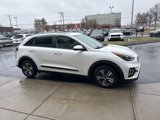 Certified 2022 Kia Niro LXS image 3
