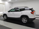 Used 2023 GMC Terrain SLE w/ Driver Convenience Package image 3