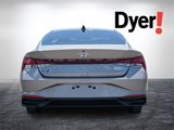 Used 2022 Hyundai Elantra SE image 4