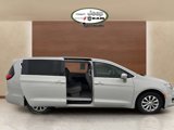 Used 2019 Chrysler Pacifica Touring Plus w/ Cold Weather Group image 5