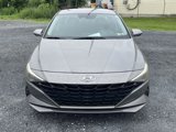Used 2021 Hyundai Elantra SE image 3