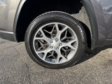 Used 2020 Jeep Grand Cherokee Limited image 6