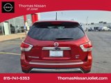 Used 2014 Nissan Pathfinder SL w/ SL Tech Package image 4