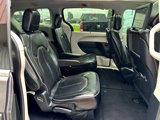 Used 2017 Chrysler Pacifica Limited w/ UConnect Theater Package image 6