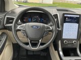 Used 2021 Ford Edge Titanium image 5
