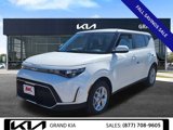 New 2025 Kia Soul LX w/ LX Technology Package image 4