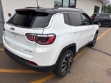 Used 2022 Jeep Compass Limited w/ Sun and Sound Group image 2