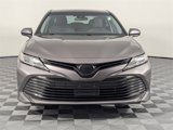 Used 2018 Toyota Camry LE image 3