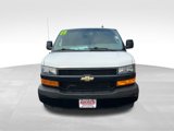 Used 2022 Chevrolet Express 3500 w/ Driver Convenience Package image 2