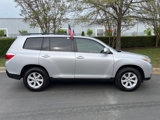 Used 2013 Toyota Highlander SE image 2