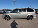 Used 2016 Dodge Grand Caravan R/T image 3