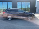 Used 2017 Subaru Outback 2.5i Touring image 3