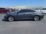 Used 2023 Lexus ES 300h Ultra Luxury image 3