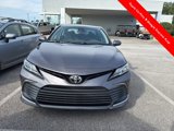 Used 2022 Toyota Camry LE image 2