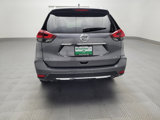 Used 2018 Nissan Rogue SV image 6