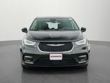 Used 2024 Chrysler Pacifica Select image 2