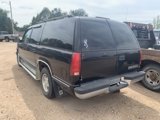 Used 1994 Chevrolet Suburban 2WD image 3