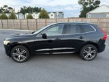 Used 2018 Volvo XC60 T5 Momentum w/ Vision Package image 2