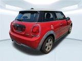 Used 2016 MINI Cooper 2-Door Hardtop image 4