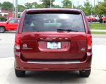 Used 2017 Dodge Grand Caravan SXT image 4