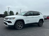 New 2025 Jeep Compass Limited image 4