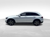 Used 2020 Mercedes-Benz GLC 300 4MATIC image 2