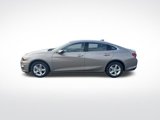 Used 2023 Chevrolet Malibu LT image 2