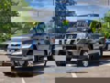 Used 2019 Nissan Frontier SV image 4