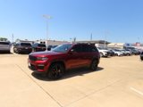 Used 2022 Jeep Grand Cherokee Limited image 2