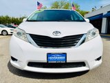 Used 2012 Toyota Sienna LE image 6