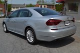 Used 2017 Volkswagen Passat 1.8T SE image 3