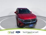 Used 2022 Volkswagen Taos SE image 3