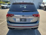 Used 2022 Volkswagen Tiguan SE R-Line image 6
