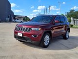 Used 2021 Jeep Grand Cherokee Laredo X image 2
