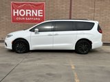 Used 2021 Chrysler Pacifica Limited w/ S Appearance Package image 2