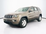 Used 2017 Jeep Grand Cherokee Laredo w/ Quick Order Package 23E image 3
