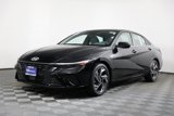 Used 2024 Hyundai Elantra SEL w/ Convenience Package image 2