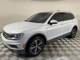 Used 2018 Volkswagen Tiguan SEL image 3
