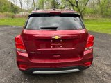 Used 2022 Chevrolet Trax LT w/ LT Convenience Package image 3