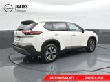 Used 2023 Nissan Rogue SV image 2