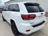 Used 2018 Jeep Grand Cherokee Altitude image 3