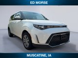 Used 2023 Kia Soul LX image 2