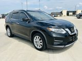 Used 2018 Nissan Rogue SV image 2