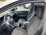Used 2016 Nissan Rogue SV image 5