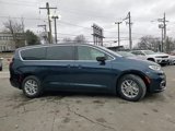 New 2025 Chrysler Pacifica Select image 4