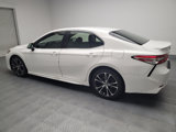 Used 2018 Toyota Camry SE image 3