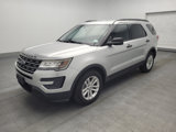 Used 2017 Ford Explorer FWD image 2