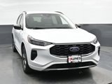 Used 2023 Ford Escape ST-Line image 4